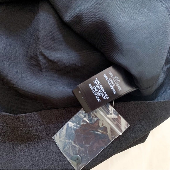 NWT Lulus Near to Bar Black Shift Dress Flowy Sleeveless V-Neck size small - Picture 10 of 10